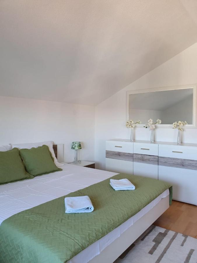 Apartman Laura Apartment Zadar Exterior foto
